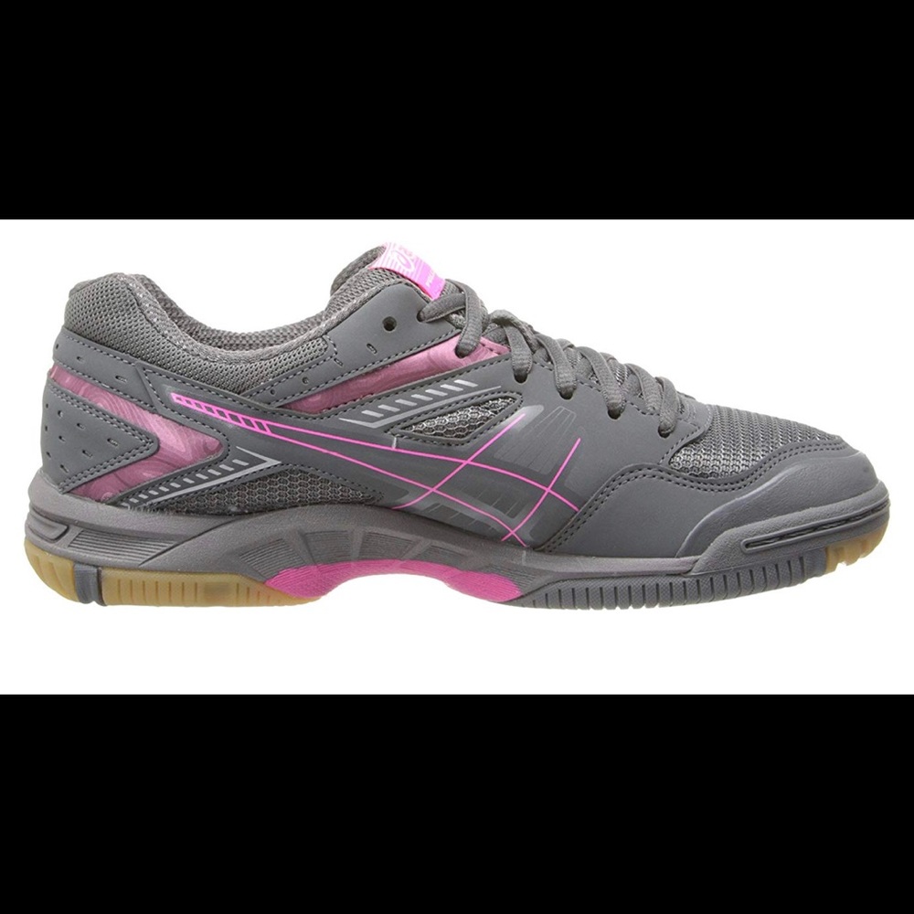 ALMOST BRAND NEW VOLLEYBALL SHOES!!!! WORN ONCE!!